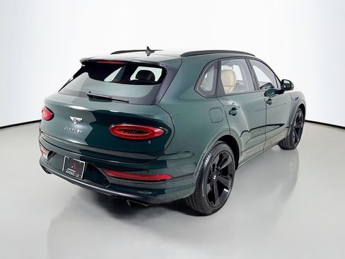 Certified 2025 Bentley Bentayga AWD/4WD image 8