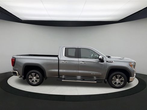 Used 2020 GMC Sierra 1500 SLT image 4