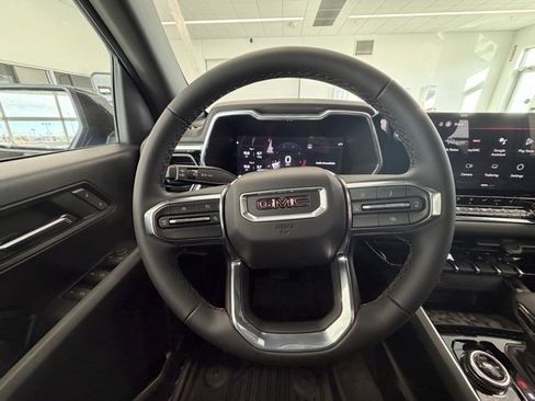 New 2026 GMC Canyon Elevation w/ Convenience Package image 16