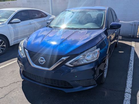 Used 2017 Nissan Sentra SV image 1