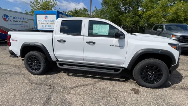 New 2026 Chevrolet Colorado Trail Boss AWD/4WD image 3