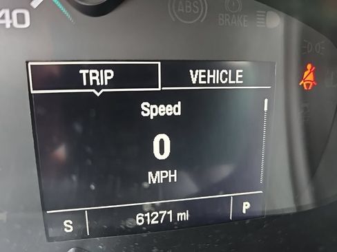 Used 2017 Chevrolet Trax LT w/ LT Convenience Package AWD/4WD image 17