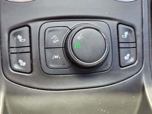 Certified 2021 GMC Terrain SLE w/ Driver Convenience Package FWD image 24