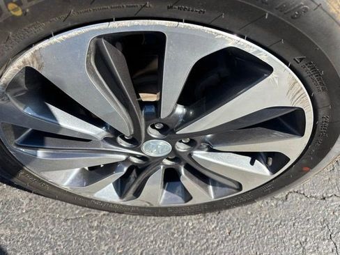 Used 2022 Buick Encore Preferred w/ Safety Package image 13