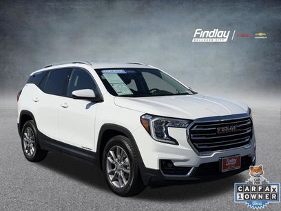 Used 2024 GMC Terrain SLT