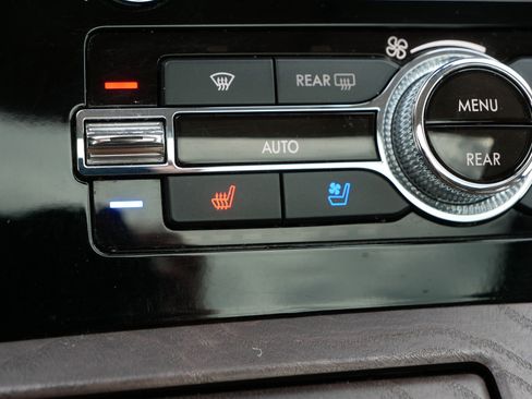 Used 2022 Lincoln Navigator L Reserve w/ Equipment Group 201A image 28