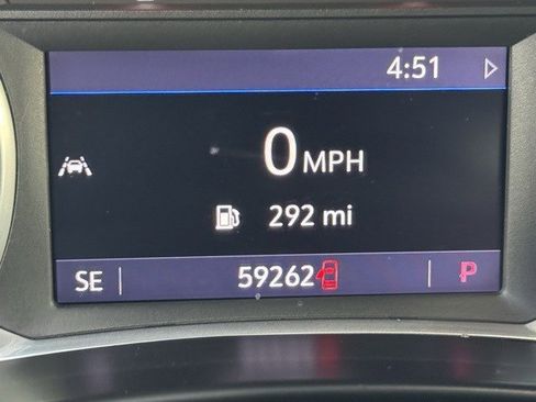 Used 2022 Chevrolet Equinox Premier image 16