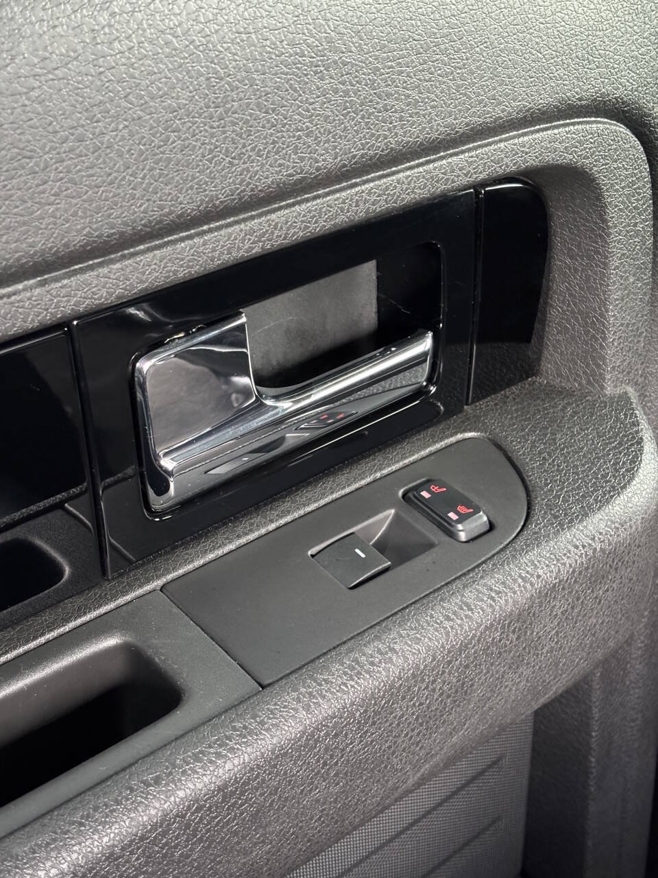 Used 2014 Ford F150 Limited AWD/4WD image 22