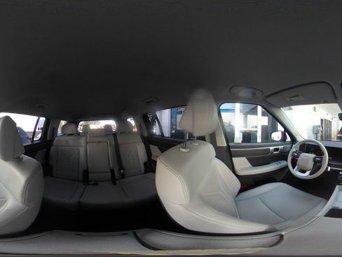 Used 2025 Hyundai Santa Fe SEL image 42