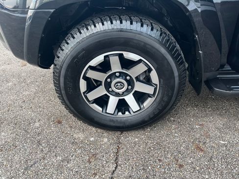 Used 2023 Toyota 4Runner TRD Off-Road Premium image 28