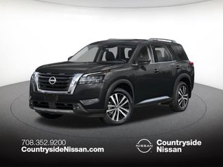 Used 2025 Nissan Pathfinder Platinum w/ Cargo Package AWD/4WD video 1
