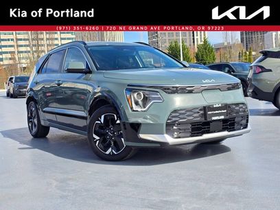 Used 2023 Kia Niro Wind w/ Wind Preserve Package