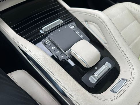 Used 2022 Mercedes-Benz GLS 450 4MATIC w/ Warmth & Comfort Package image 5
