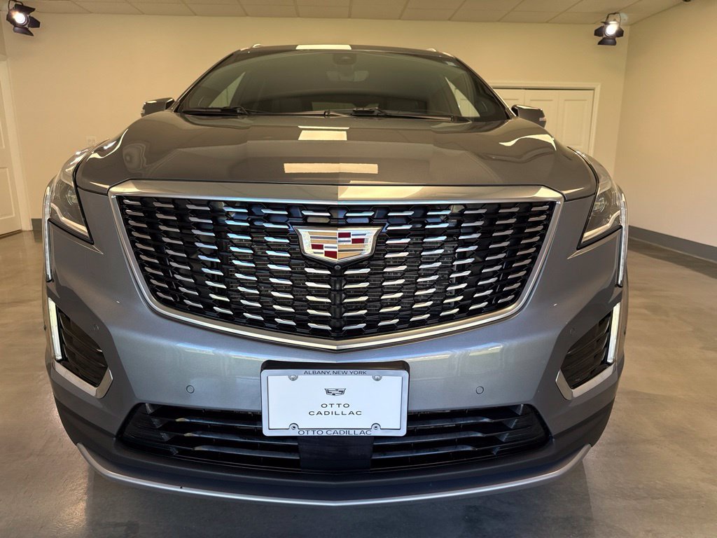 Used 2022 Cadillac XT5 Premium Luxury w/ Platinum Package AWD/4WD image 5