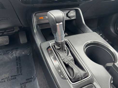 Used 2025 Honda Civic LX image 36