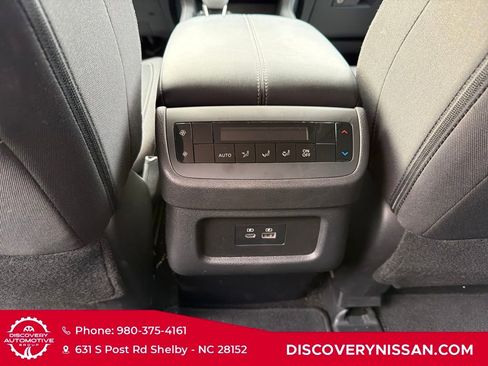 Certified 2025 Nissan Pathfinder SV image 31