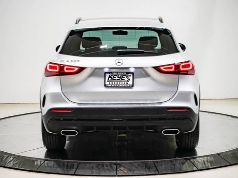 Certified 2023 Mercedes-Benz GLA 250 image 3