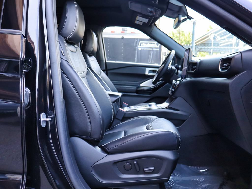 Used 2023 Ford Explorer ST w/ Equipment Group 401A AWD/4WD image 21