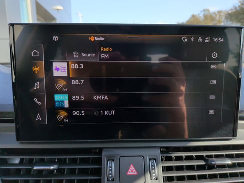 Used 2022 Audi Q5 2.0T Premium Plus image 23