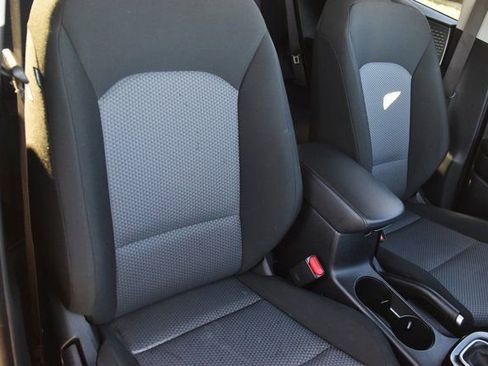 Used 2024 Kia Soul LX w/ Option Group 015 image 26