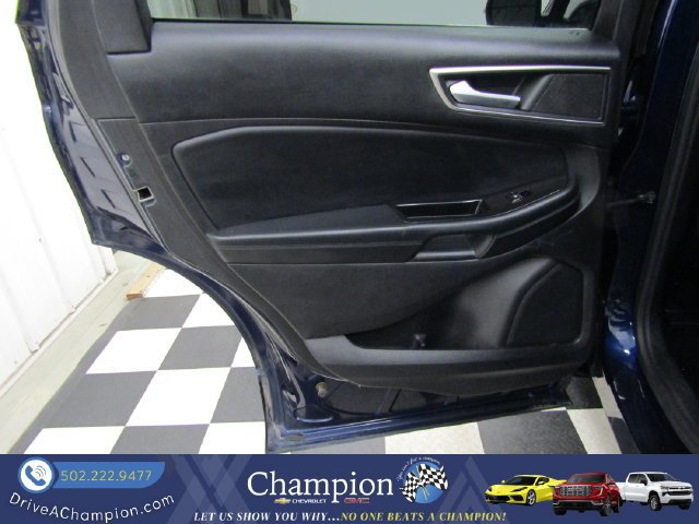 Used 2016 Ford Edge SEL w/ Equipment Group 201A AWD/4WD image 16