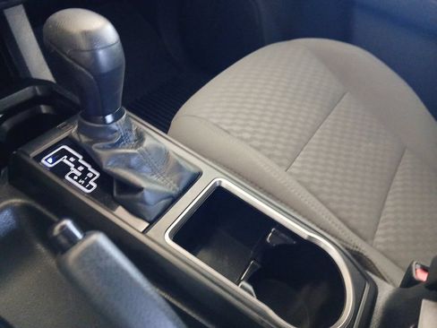 Used 2023 Toyota Tacoma SR AWD/4WD image 21
