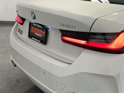 Used 2025 BMW 330i xDrive Sedan w/ Convenience Package image 14