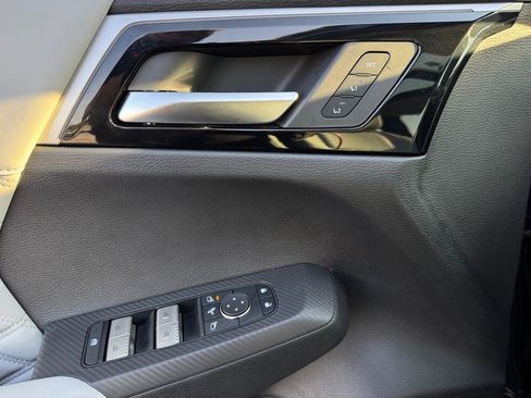 New 2025 Mitsubishi Outlander SEL AWD/4WD image 29