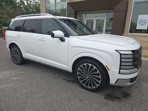 Certified 2026 Hyundai Palisade Calligraphy AWD/4WD image 1