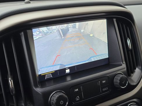 Used 2022 Chevrolet Colorado Z71 w/ Trail Boss Package image 34