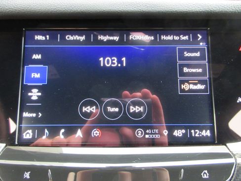 Used 2025 Cadillac XT6 Sport w/ Technology Package image 48