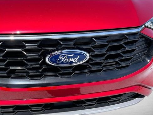 Used 2024 Ford Escape ST-Line w/ Tech Pack #1 FWD image 30