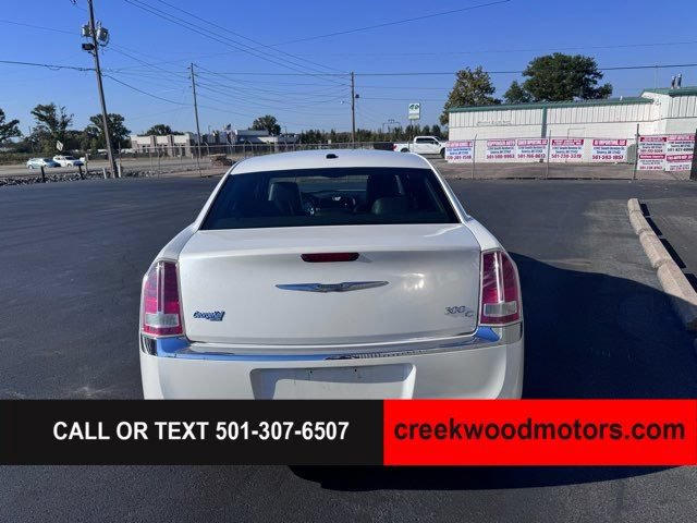 Used 2013 Chrysler 300 C RWD image 15