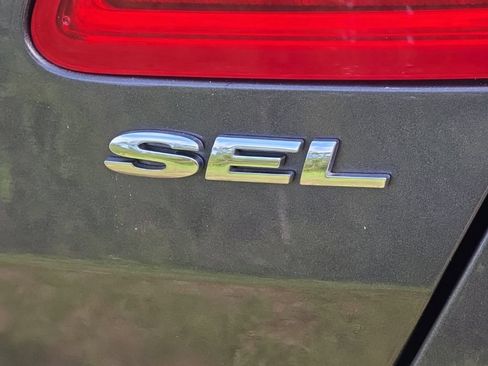Used 2019 Ford Taurus SEL w/ Equipment Group 201A FWD image 5