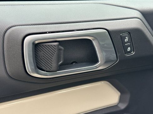 New 2025 Ford Bronco Base w/ Sasquatch Package image 11