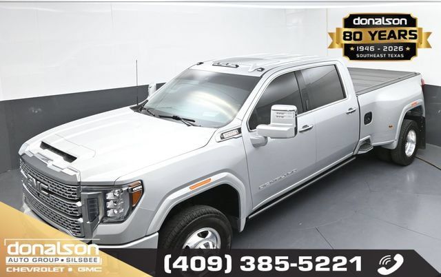 Used 2022 GMC Sierra 3500 Denali w/ Denali Ultimate Package AWD/4WD image 20