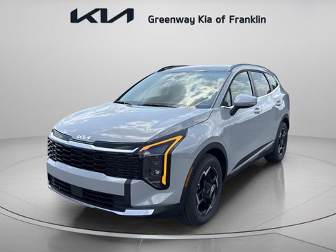 New 2026 Kia Sportage EX w/ EX Panorama Roof Package FWD image 3