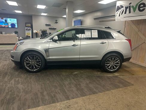 Used 2015 Cadillac SRX Luxury w/ Driver Awareness Package image 6