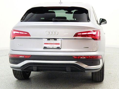 Used 2023 Audi Q5 2.0T Premium w/ Convenience Package AWD/4WD image 6