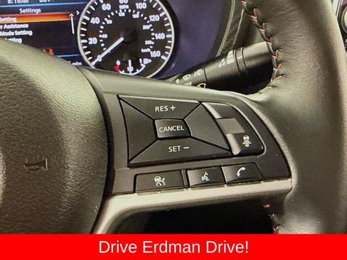 Used 2022 Nissan Sentra SR FWD image 13