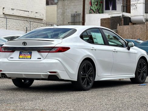 New 2026 Toyota Camry XSE FWD image 4
