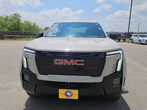 New 2026 GMC Sierra EV Elevation AWD/4WD image 8