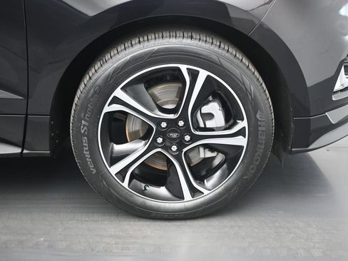 Used 2023 Ford Edge ST AWD/4WD image 25