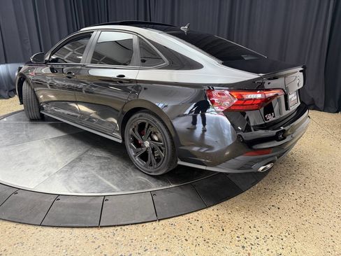 Used 2024 Volkswagen Jetta GLI Autobahn w/ GLI Black Package image 4