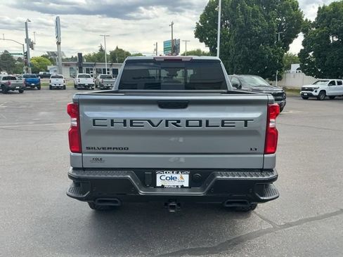 Used 2026 Chevrolet Silverado 1500 LT Trail Boss w/ LT Trail Boss Premium Package AWD/4WD image 5