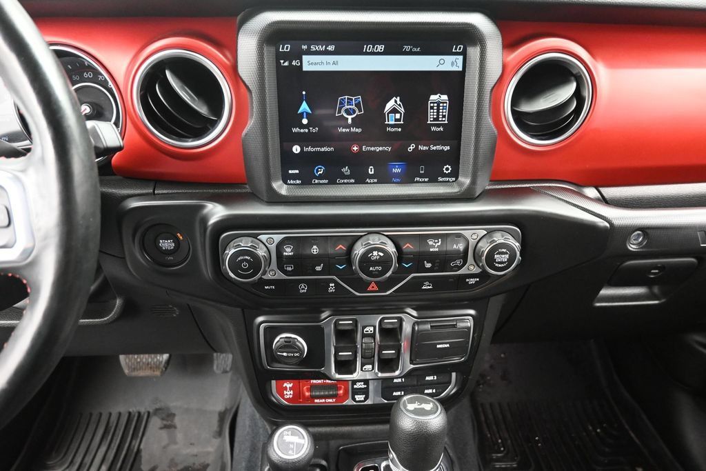 Used 2022 Jeep Wrangler Unlimited Rubicon w/ Cold Weather Group AWD/4WD image 20