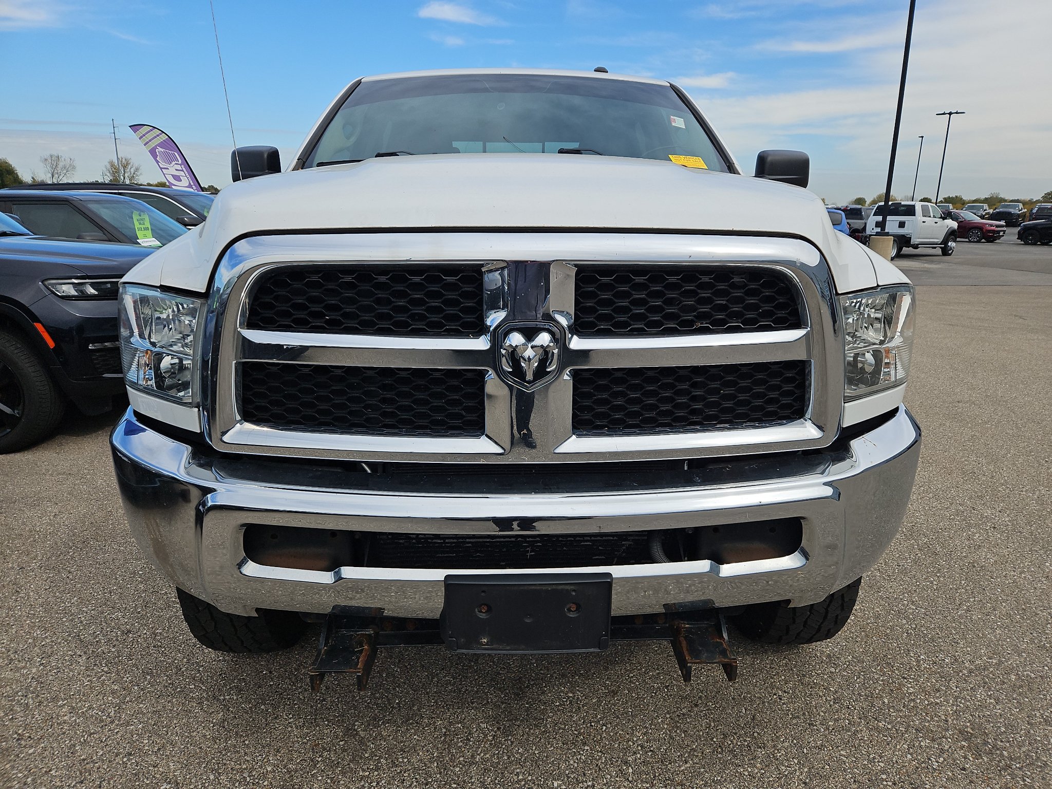 Used 2018 RAM 2500 SLT AWD/4WD image 2