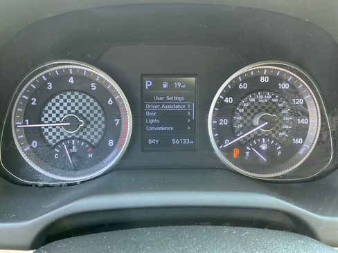 Used 2020 Hyundai Elantra SE image 29