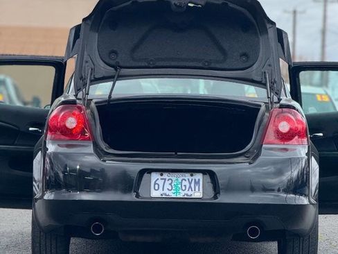 Used 2014 Dodge Avenger SXT w/ Sun/Sound Group image 11