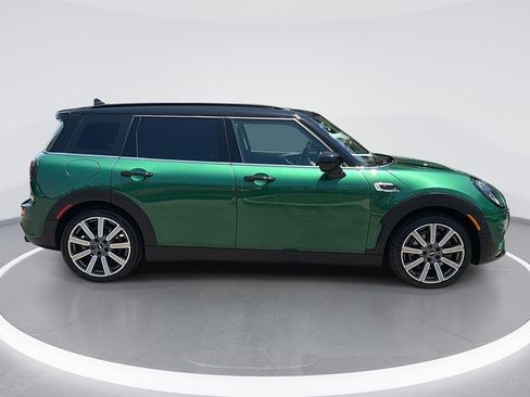 Used 2024 MINI Cooper Clubman S FWD image 3